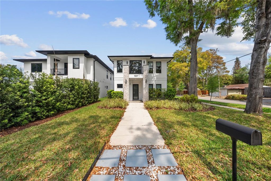 Photo of 1937 E Marks Street, Orlando, FL 32803 (MLS # O6388075)