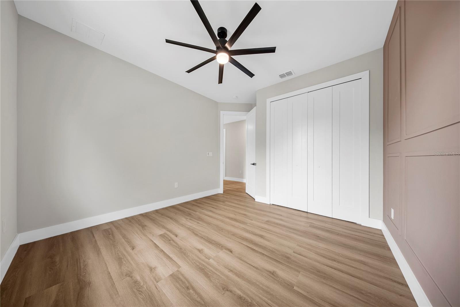 COLONIALTOWN - Residential