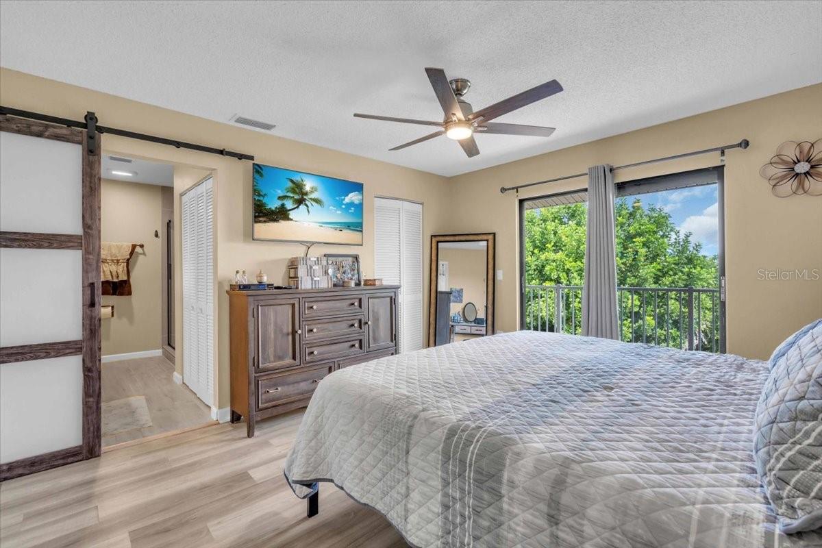 HORIZON TWNHS - Residential