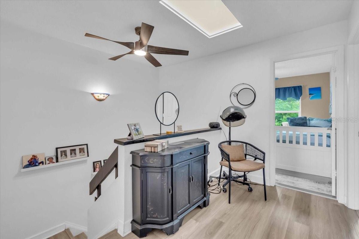 HORIZON TWNHS - Residential