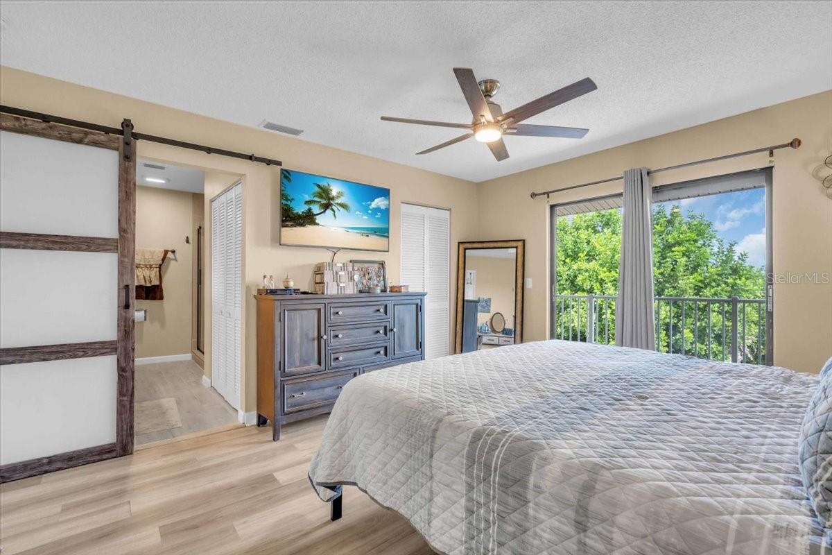 HORIZON TWNHS - Residential