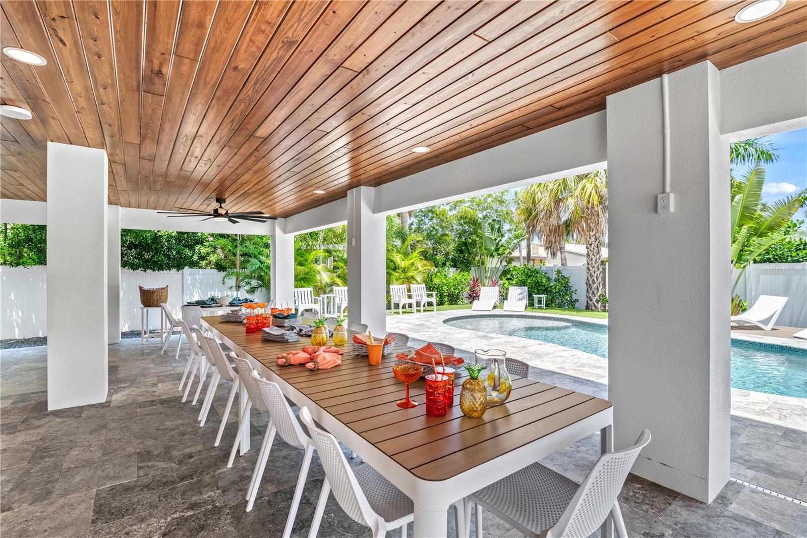 MIRA MAR BEACH - Residential