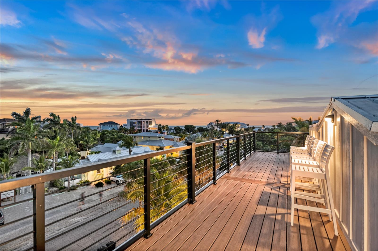 MIRA MAR BEACH - Residential