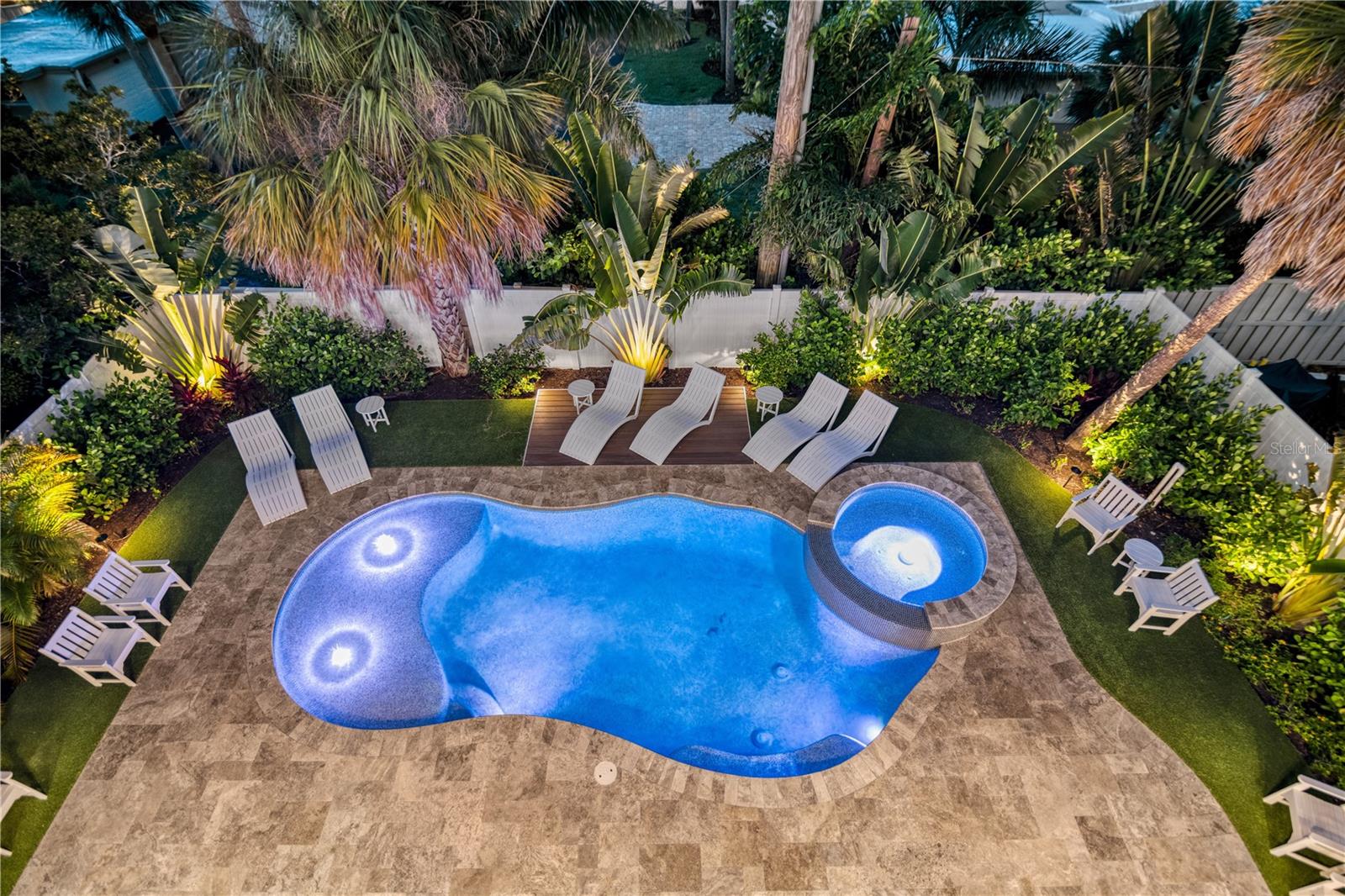 MIRA MAR BEACH - Residential