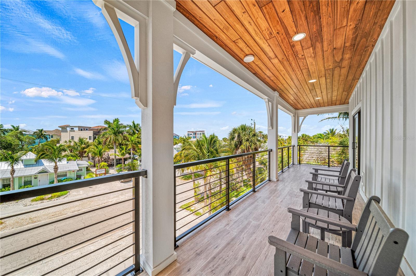 MIRA MAR BEACH - Residential