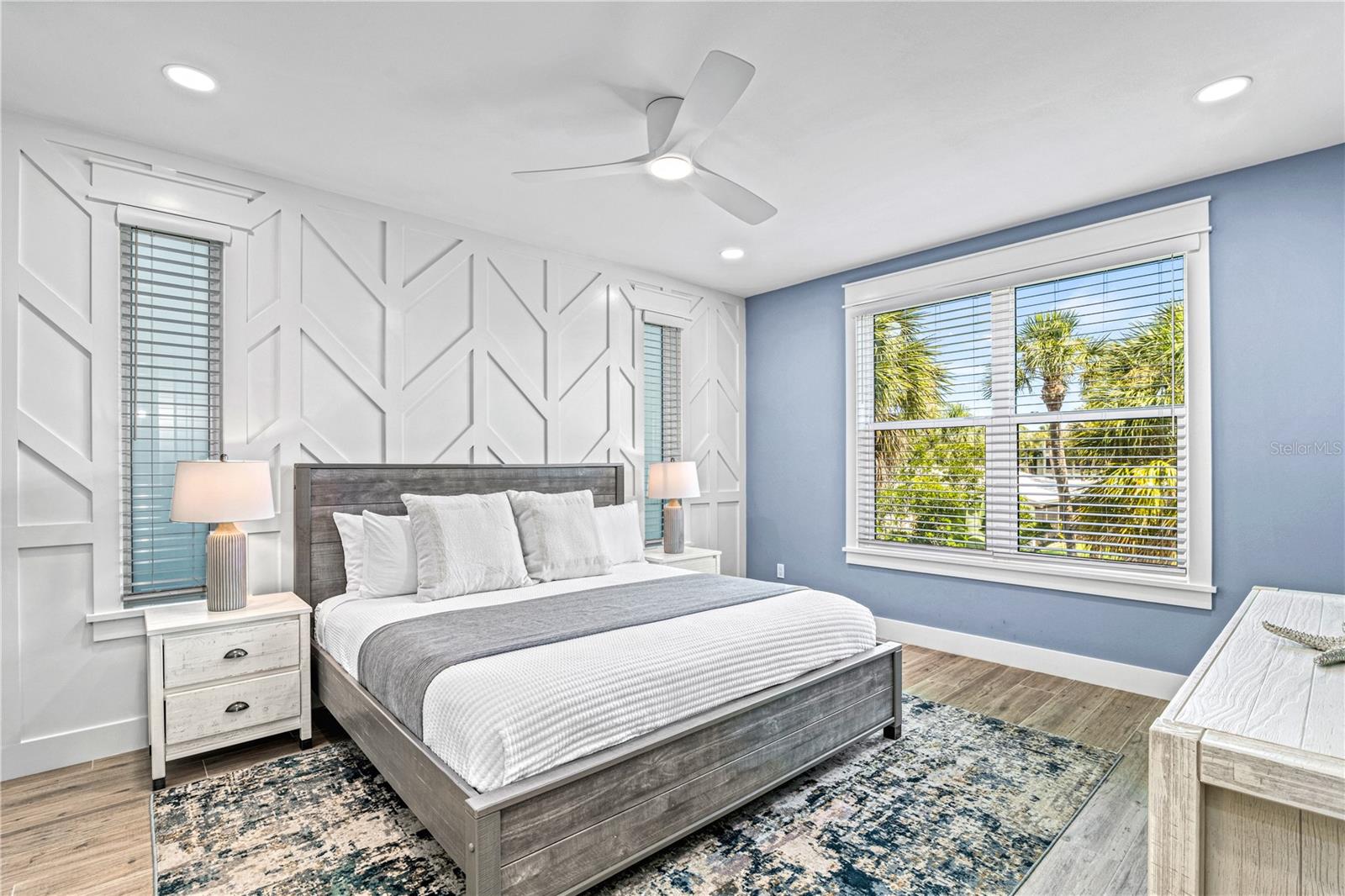 MIRA MAR BEACH - Residential