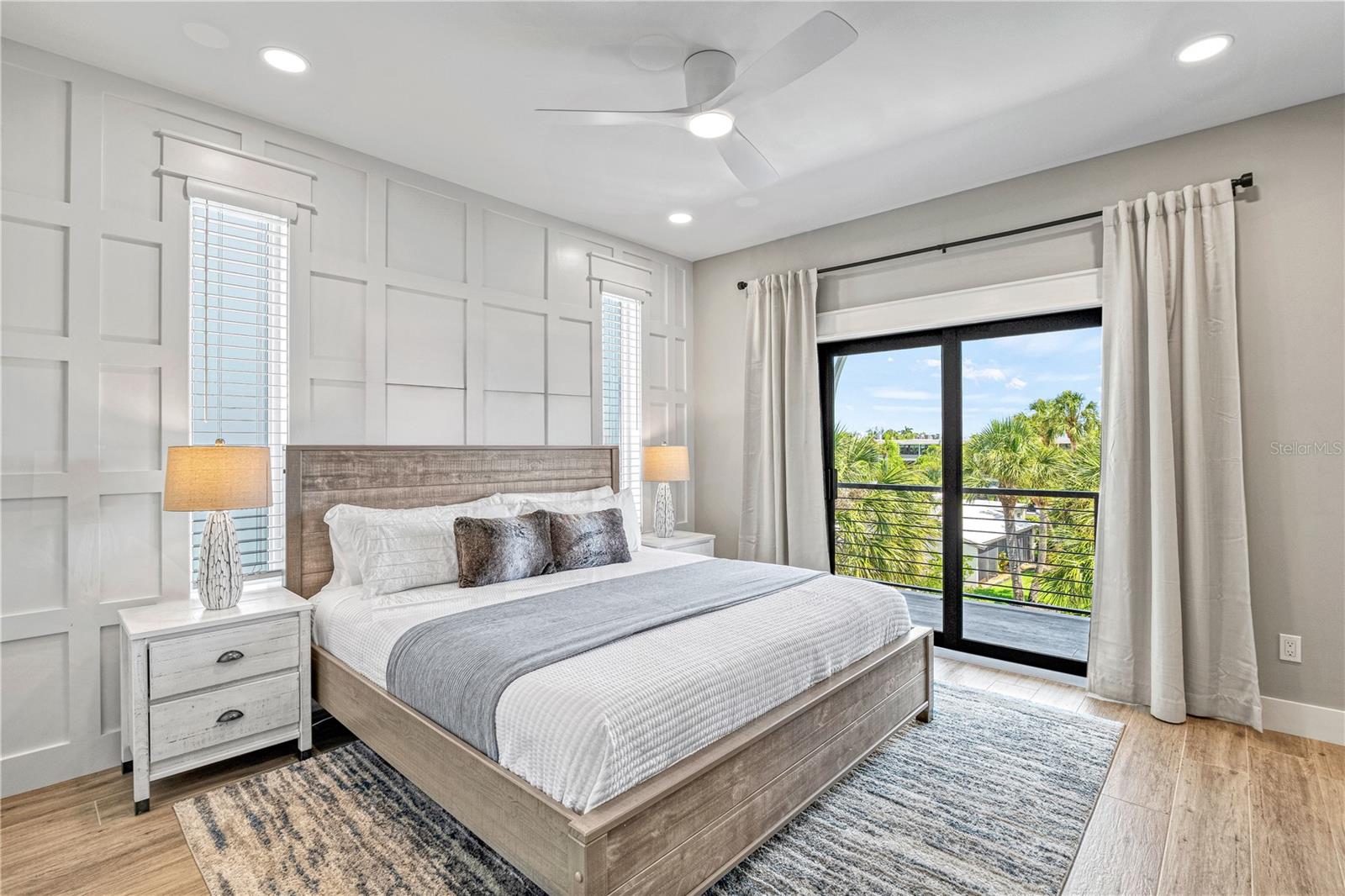 MIRA MAR BEACH - Residential