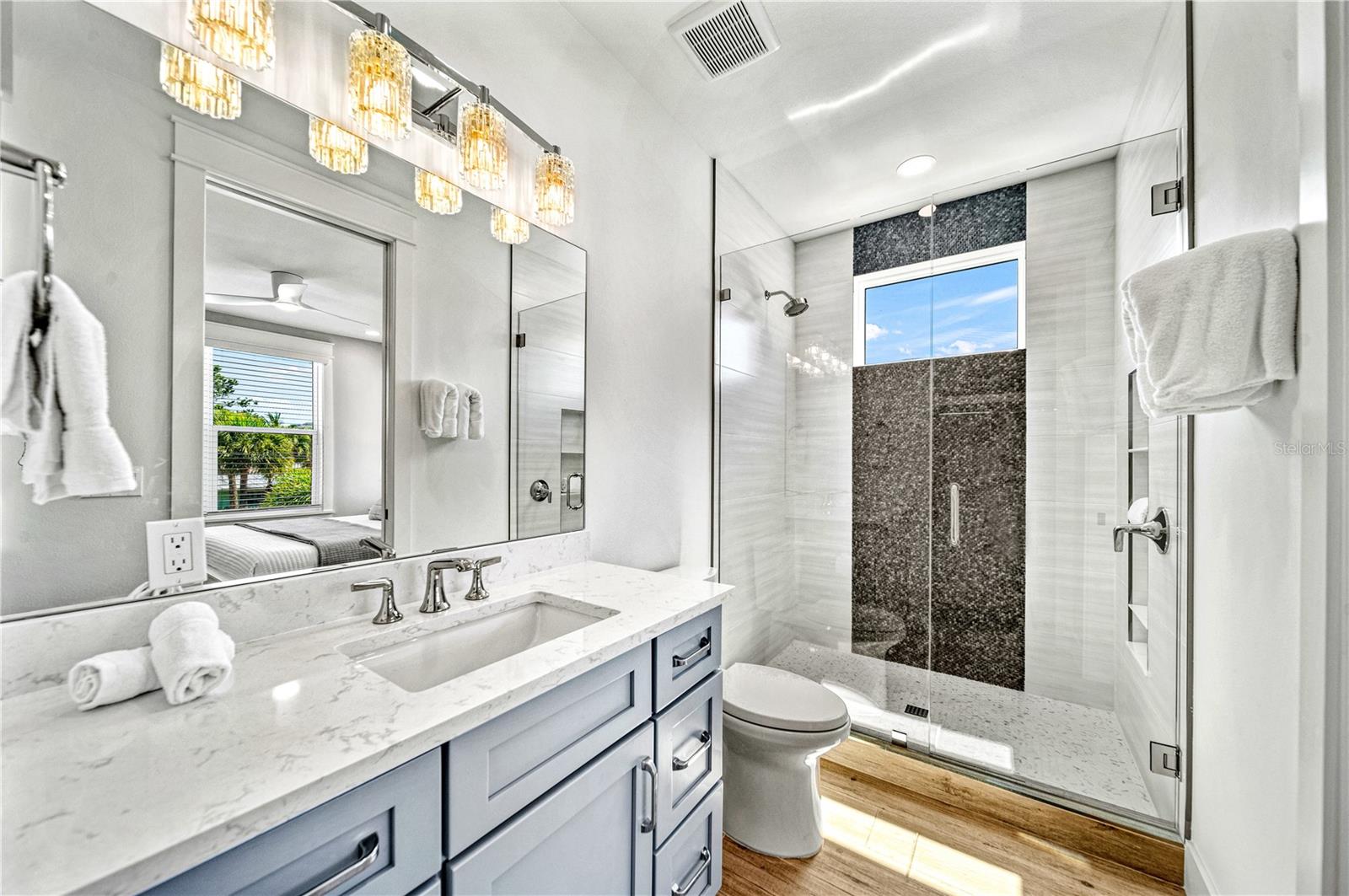 MIRA MAR BEACH - Residential