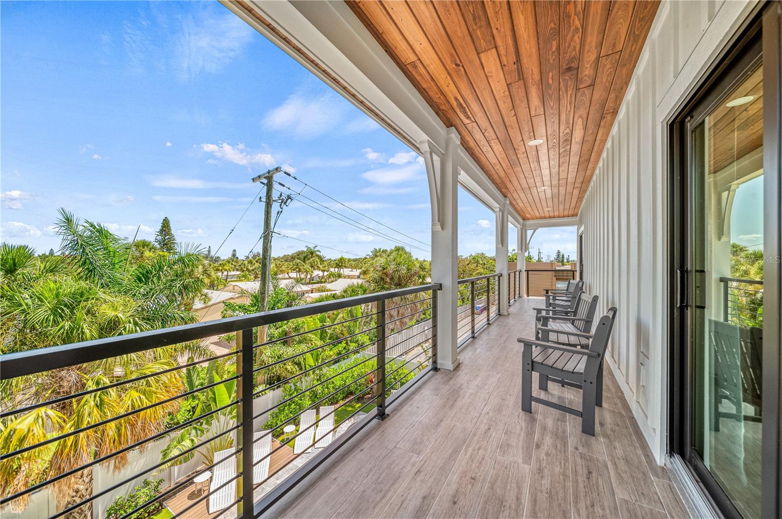 MIRA MAR BEACH - Residential