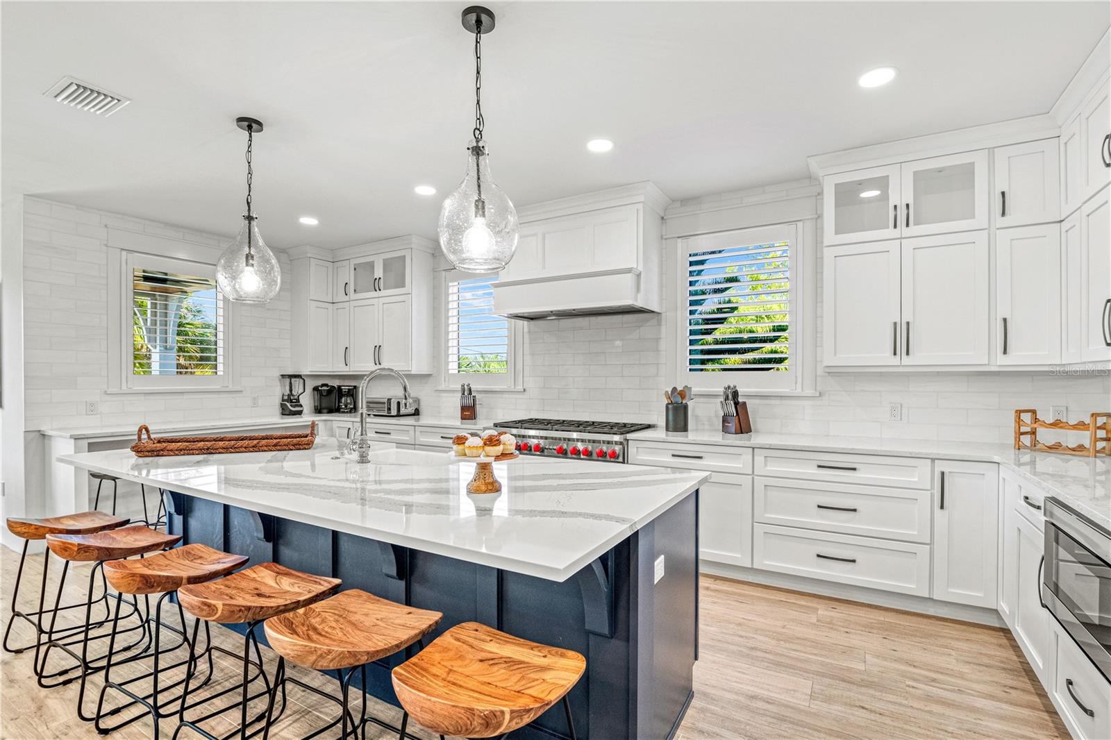 MIRA MAR BEACH - Residential