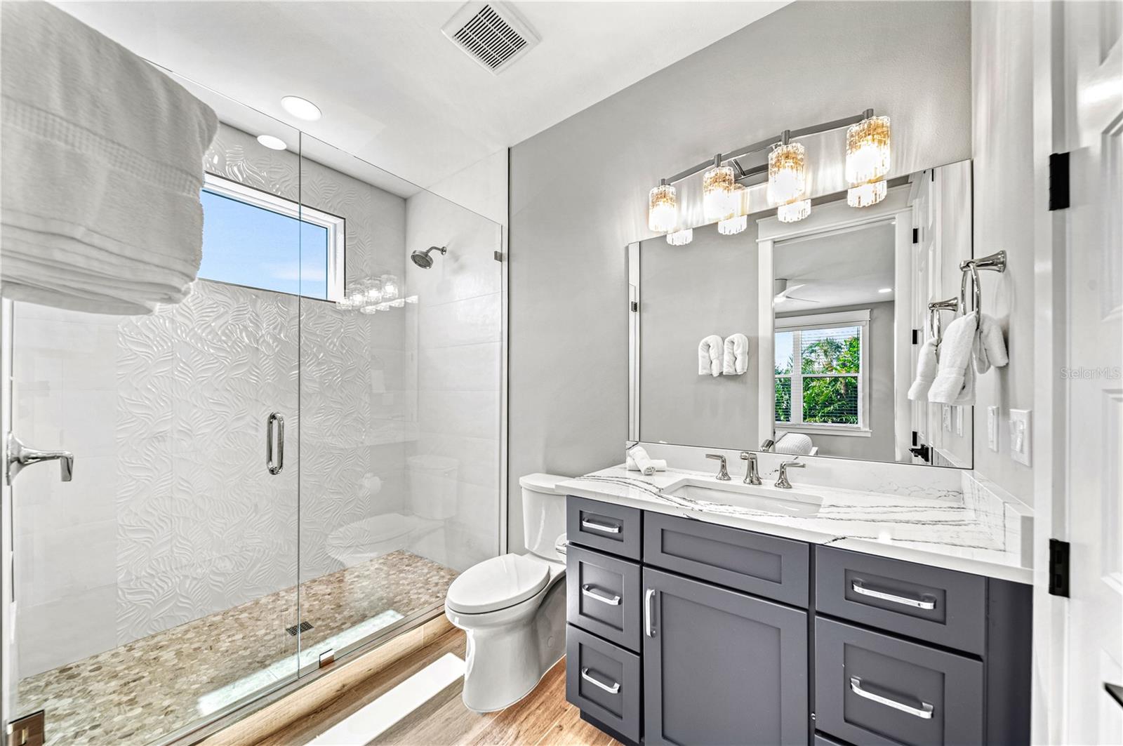 MIRA MAR BEACH - Residential