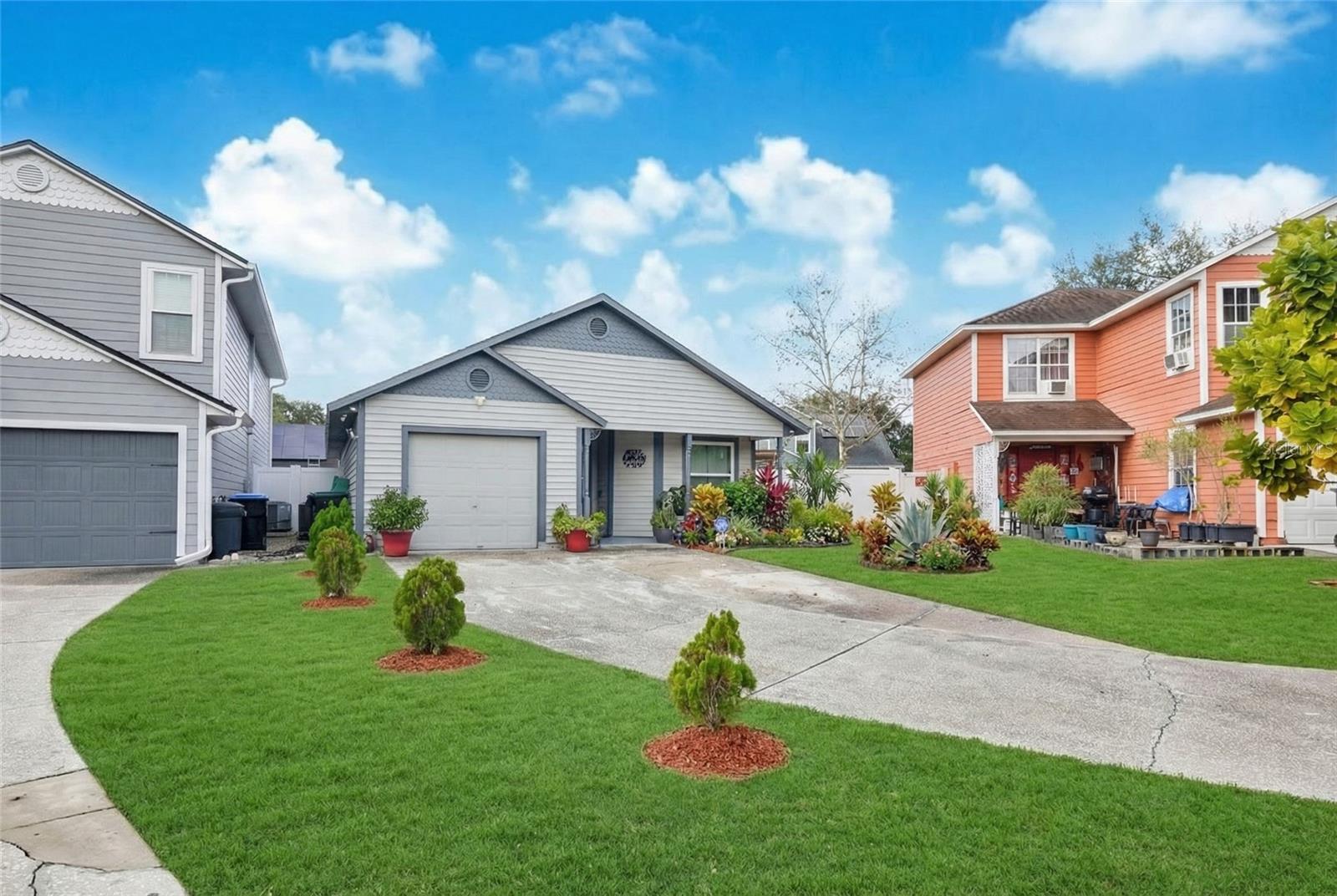 VICTORIA CHASE - Residential