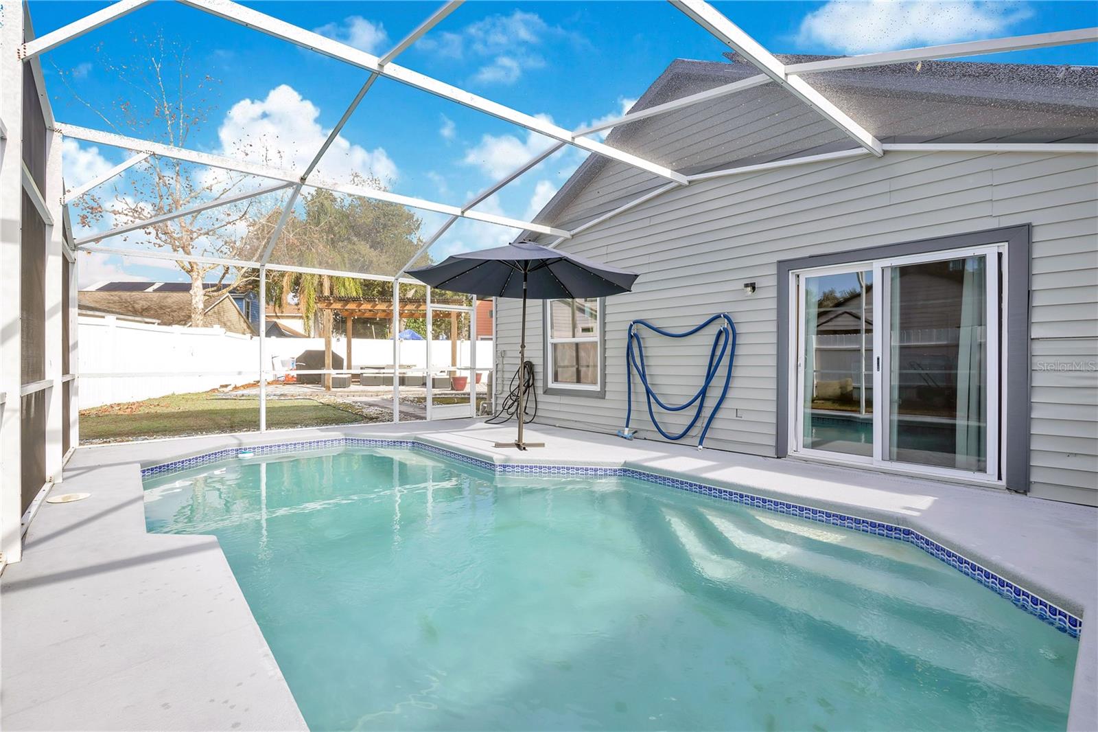 VICTORIA CHASE - Residential