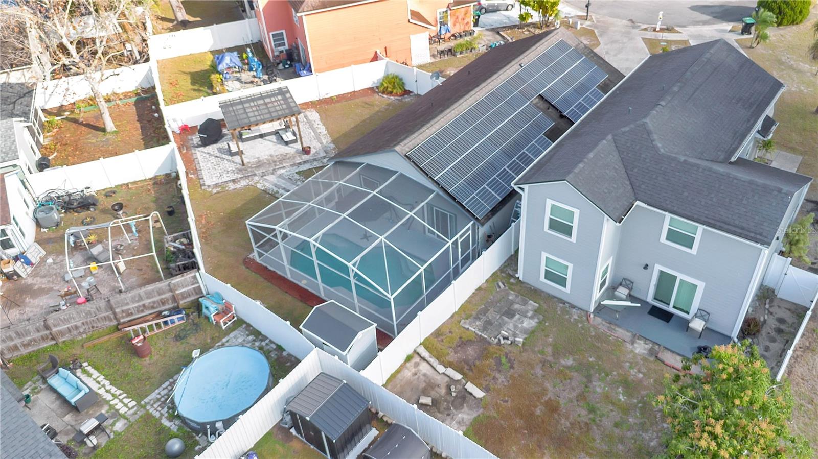 VICTORIA CHASE - Residential