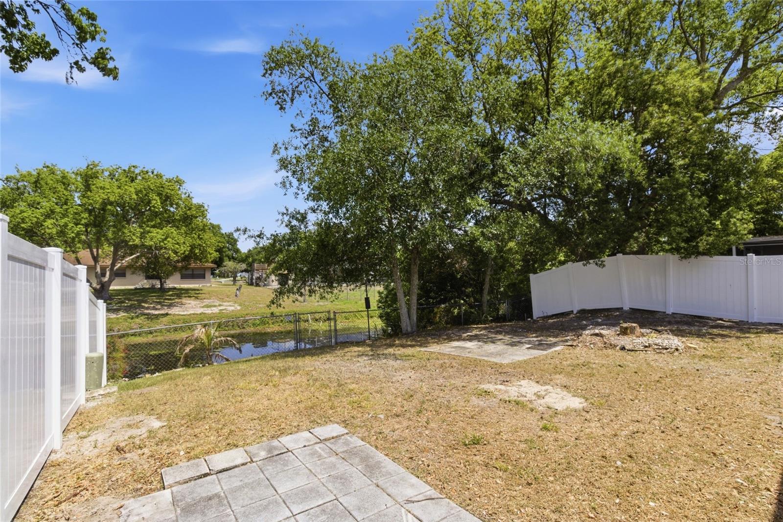 LA VILLA GARDENS - Residential
