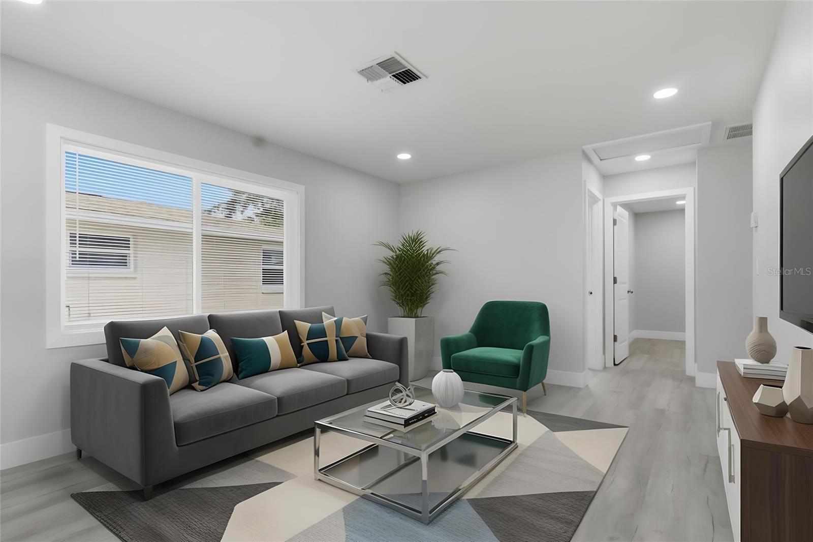 LA VILLA GARDENS - Residential