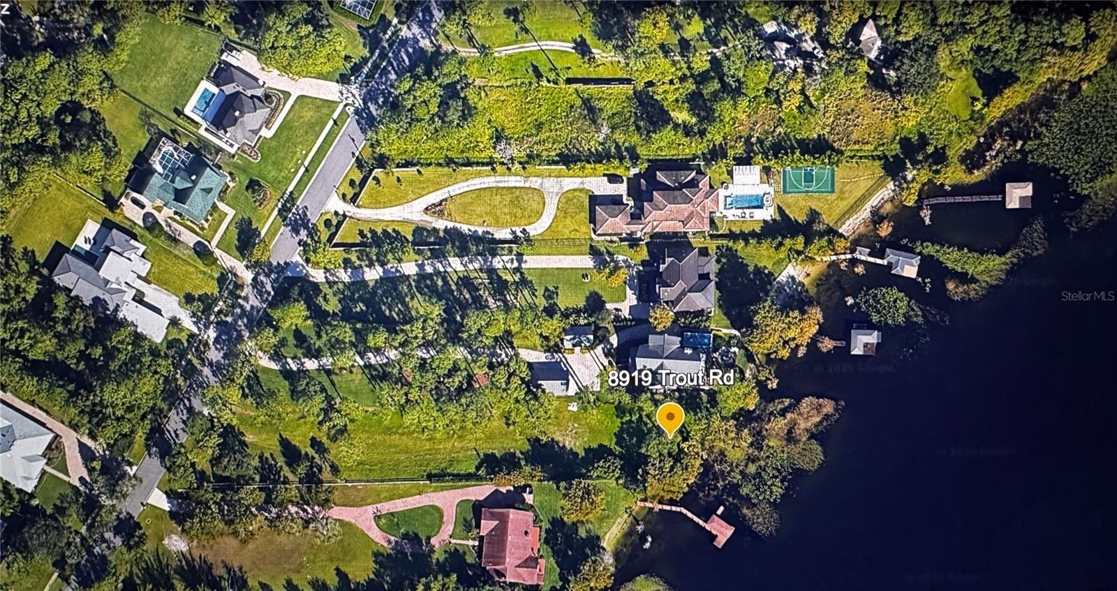 CYPRESS SHORES - Land