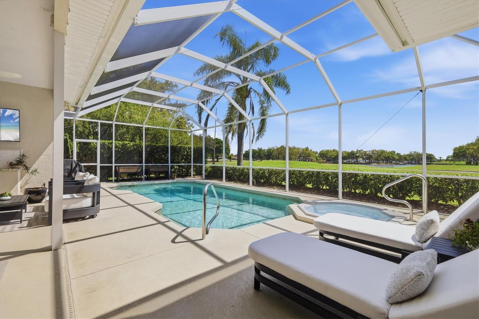 SERENOA - Residential