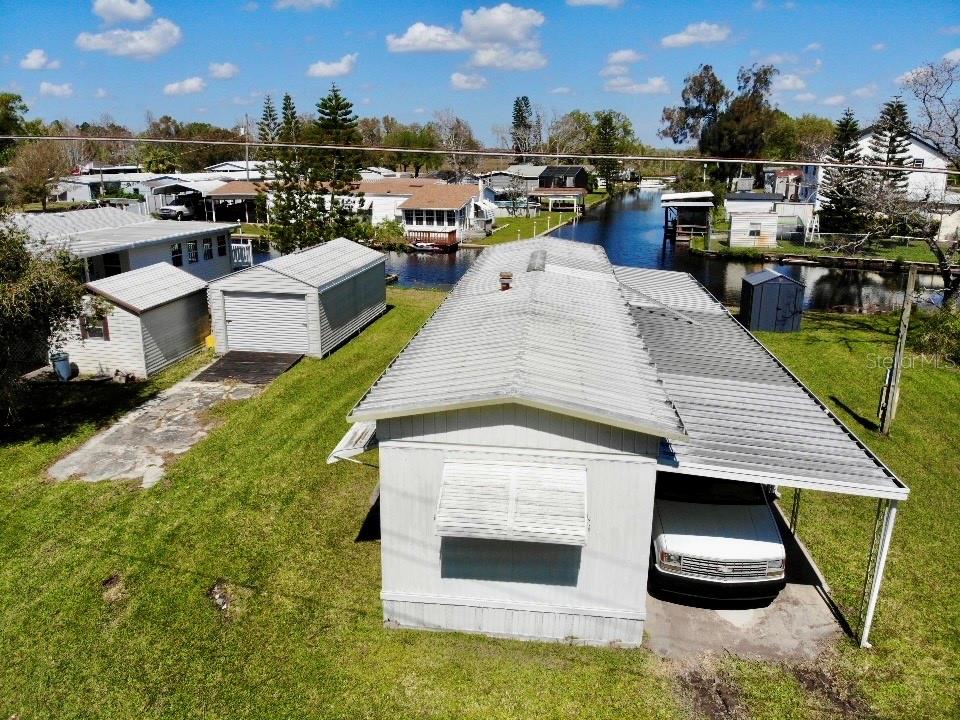 Welcome to your perfect retreat in sunny Haines City, Florida! This delightful 2-bedroom, 1-bathroom mobile home offers a cozy and inviting
atmosphere, ideal for snowbirds seeking a relaxing getaway. Nestled in the heart of Polk County, this fully furnished residence provides all the
comforts of home with a touch of tropical charm. Step outside to discover your private slice of paradise! The home sits on a serene canal with
direct access, perfect for boating, fishing, or simply enjoying the peaceful water views. Move right in with ease – this home comes complete with
stylish furnishings and all the necessary amenities to start your vacation immediately. : With its ideal location and comfortable setup, this mobile
home is the perfect winter haven for snowbirds looking to escape the cold and enjoy Florida’s warm climate. Conveniently located near local
shops, restaurants, and attractions, this mobile home in Haines City offers ev