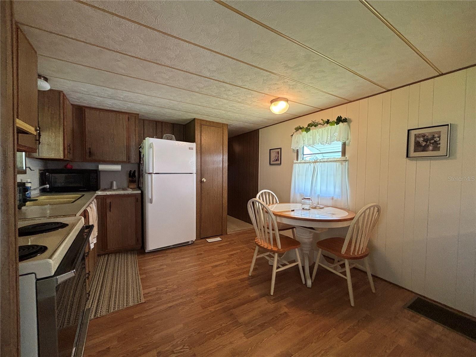GLOUSER ZACK K PROP - Residential