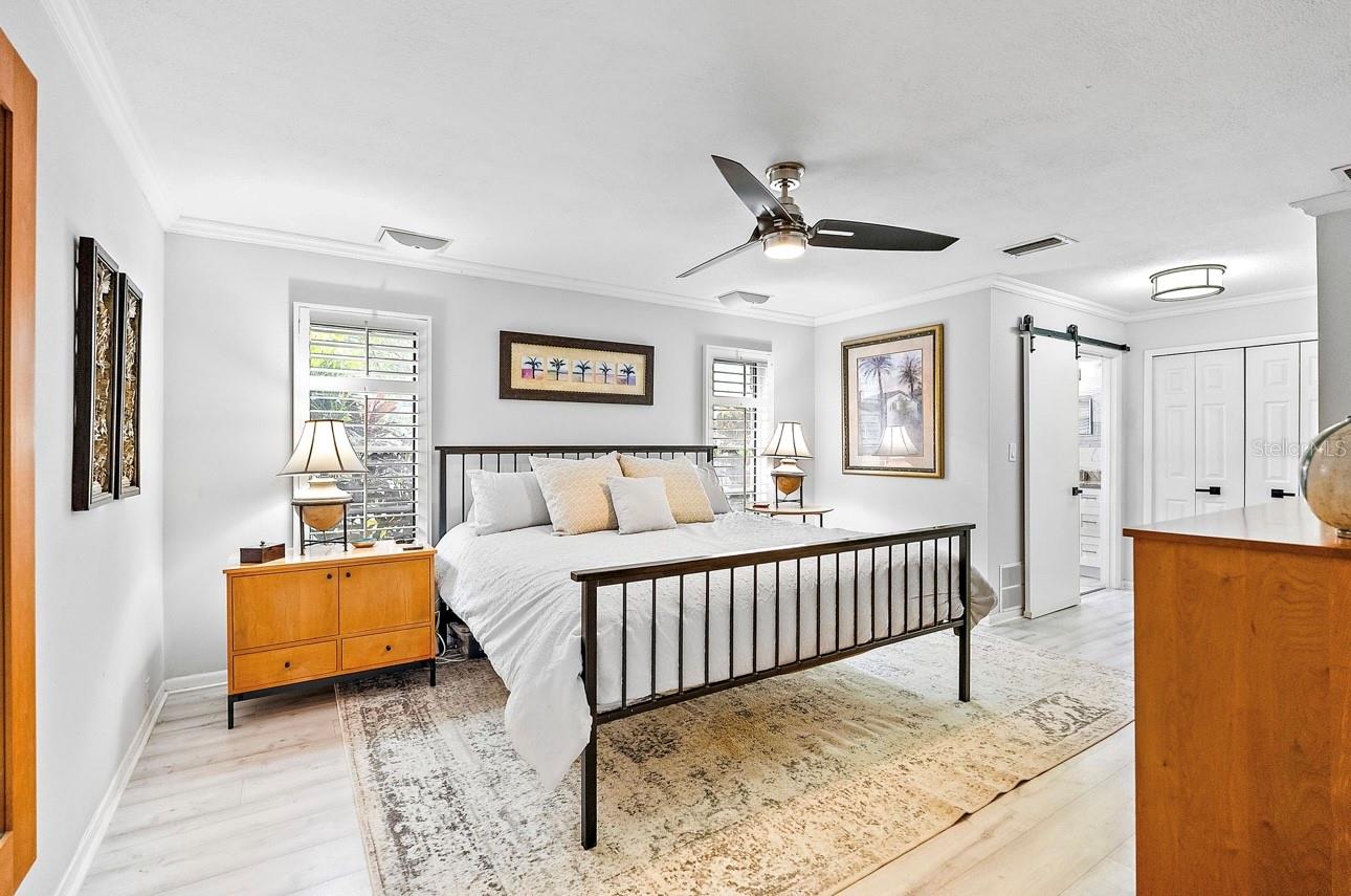 MAXIMO MOORINGS - Residential Lease