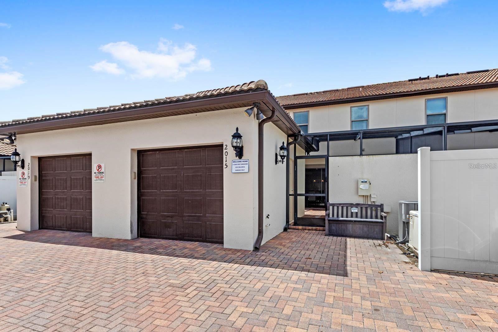 WINDSOR AT WESTSIDE - Residential