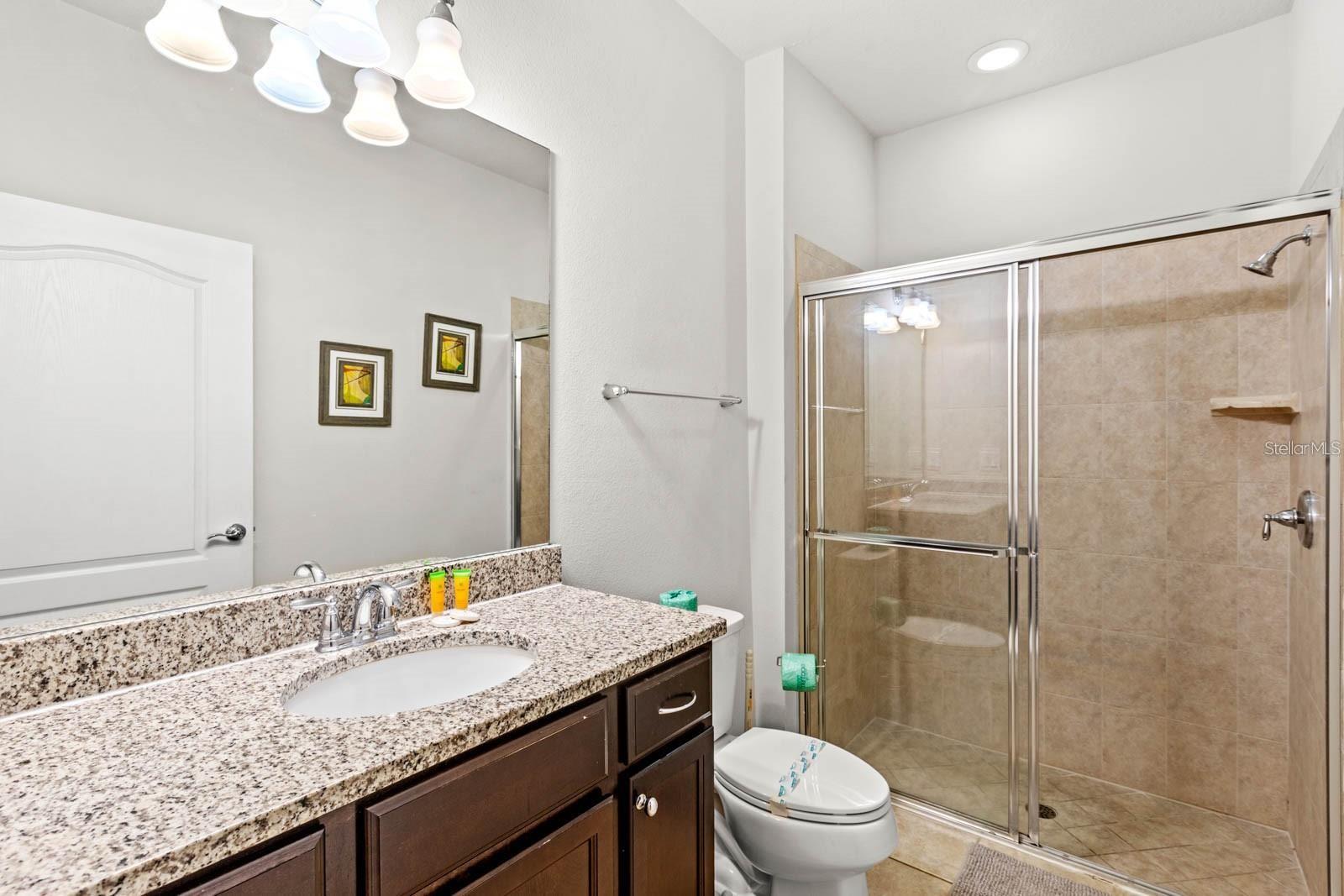 WINDSOR AT WESTSIDE - Residential