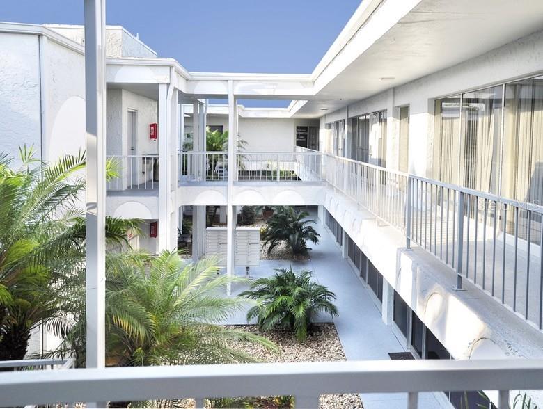 Great space for office or medical! Reception are 2 private restrooms, 5 offices and 1 large open space with tons of natural light on both side of the unit. Located on the second floor with elevators, and 2 stairwells. Common area bathrooms are also available. 3 or 5 year lease available.