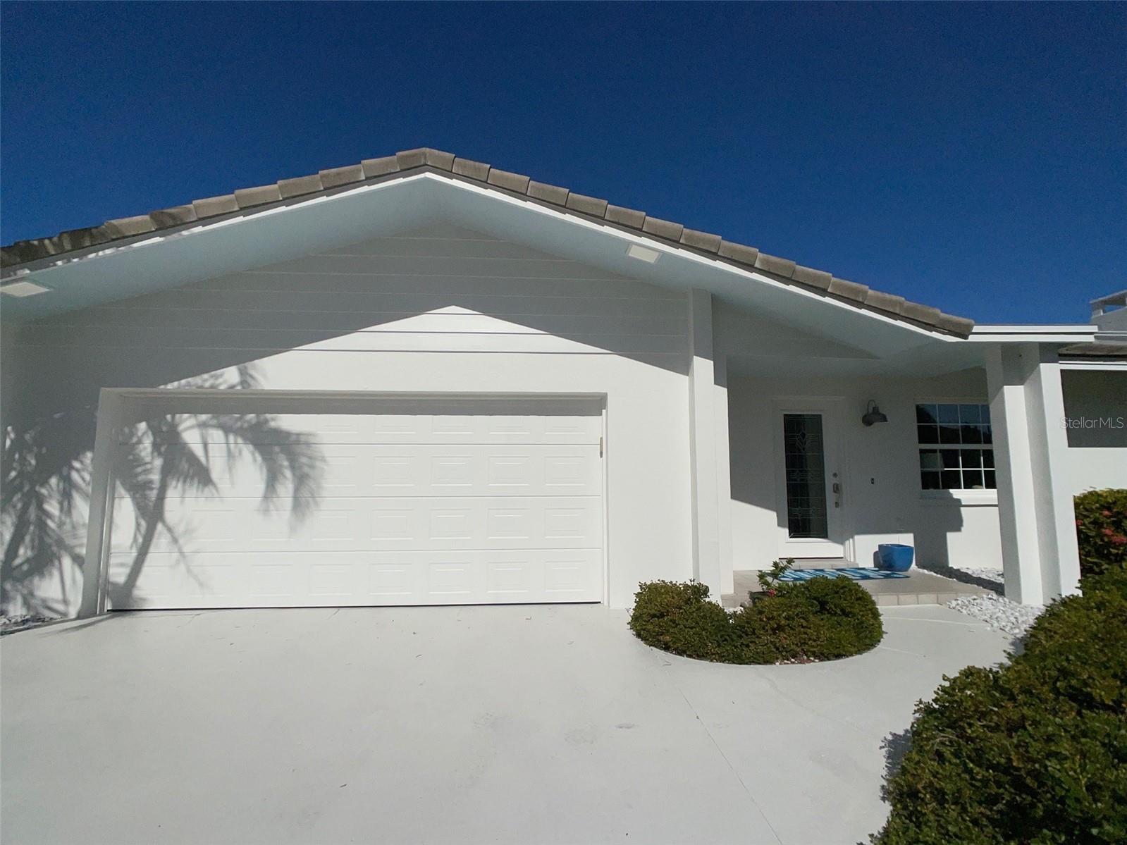 EMERALD HARBOR - Residential