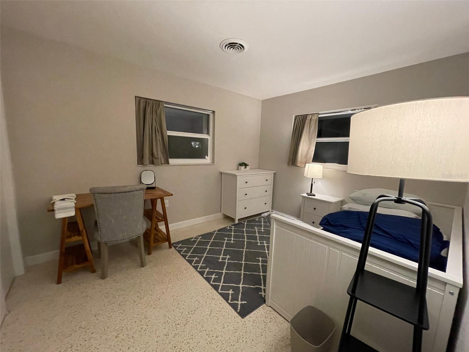 EMERALD HARBOR - Residential