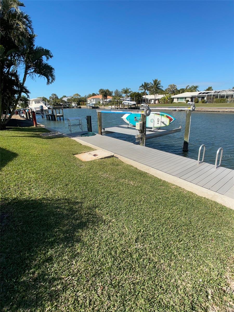 EMERALD HARBOR - Residential