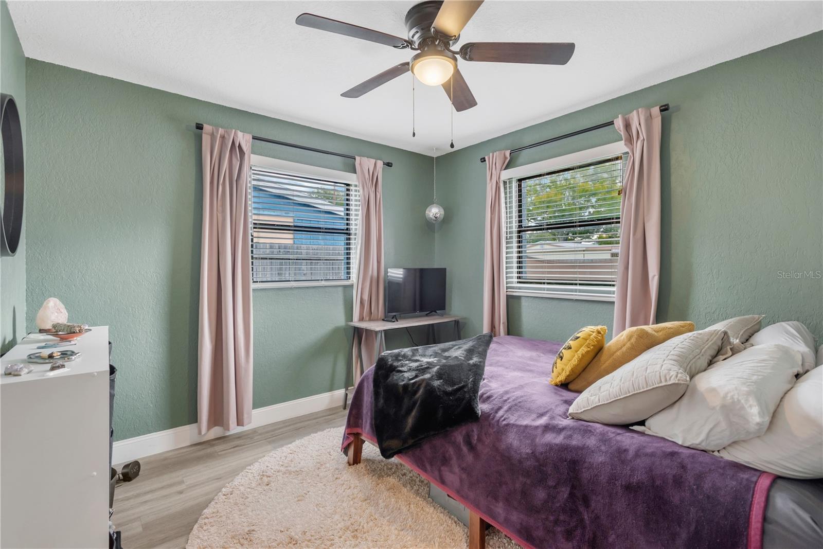 FAIRLAWN PARK UNITS 4 & 5 - Residential