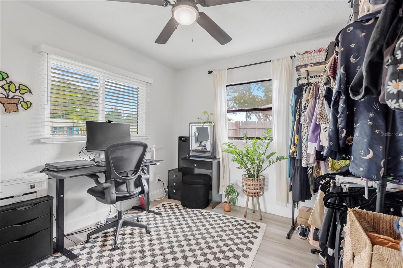 FAIRLAWN PARK UNITS 4 & 5 - Residential