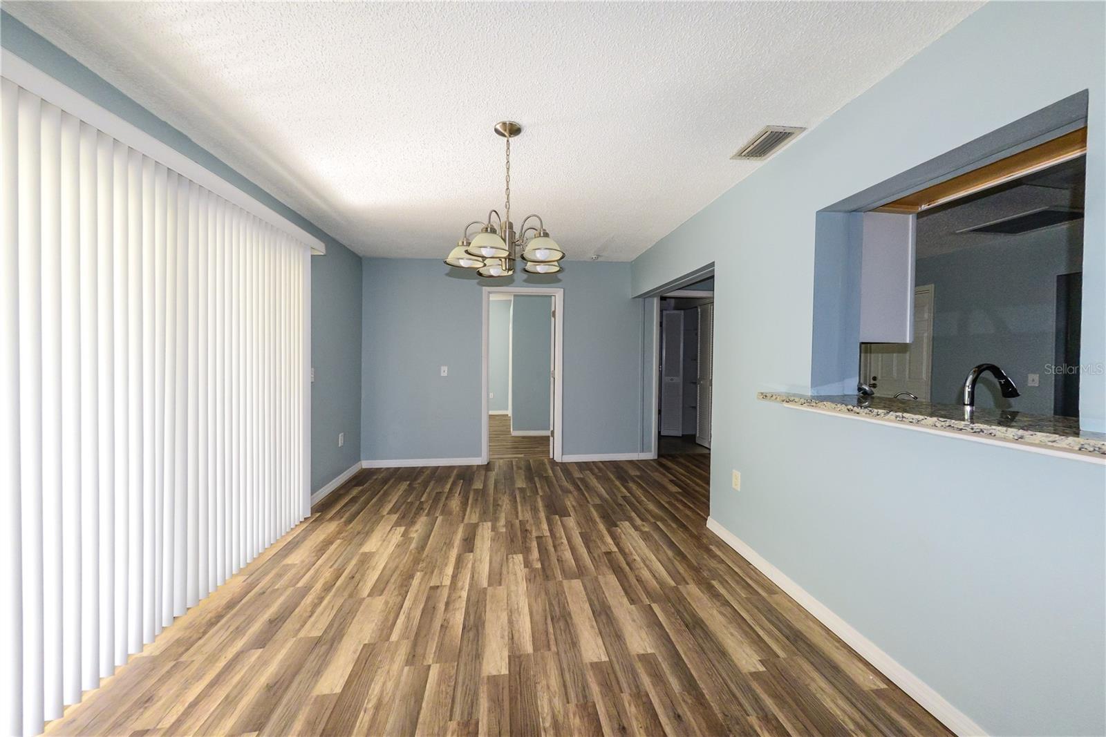 SOUTH VENICE - Residential