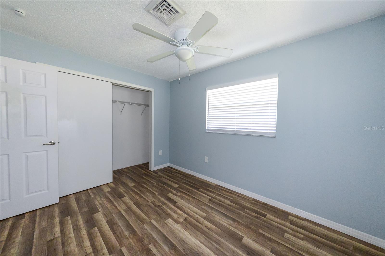 SOUTH VENICE - Residential