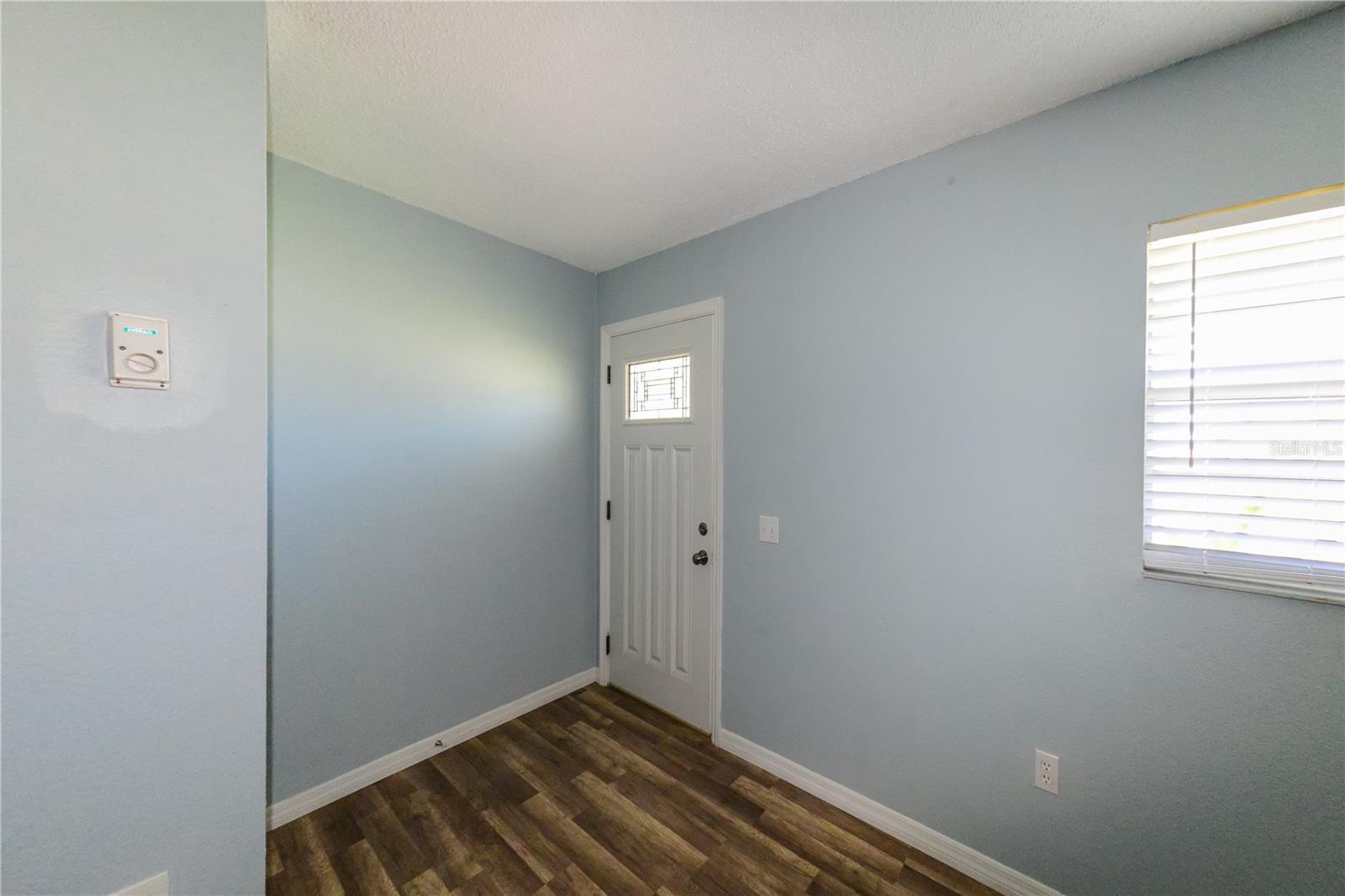 SOUTH VENICE - Residential