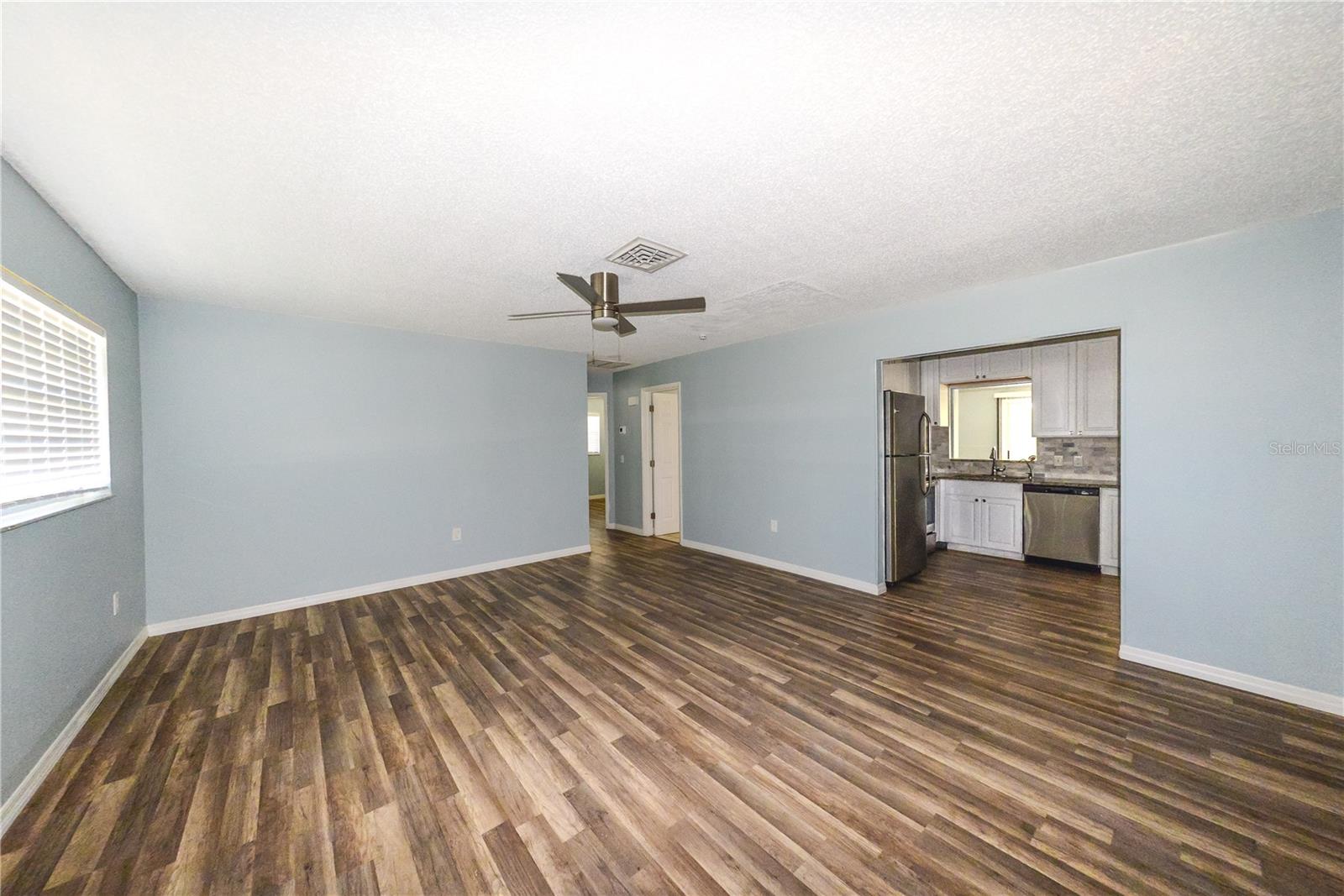 SOUTH VENICE - Residential