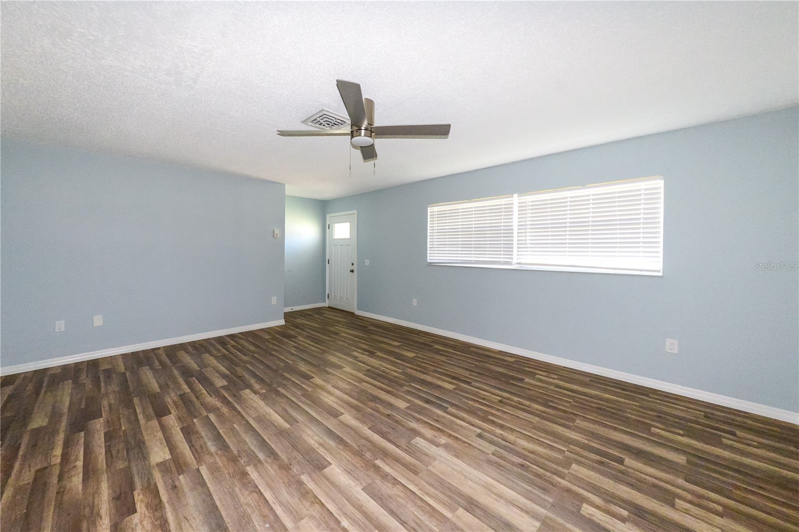 SOUTH VENICE - Residential