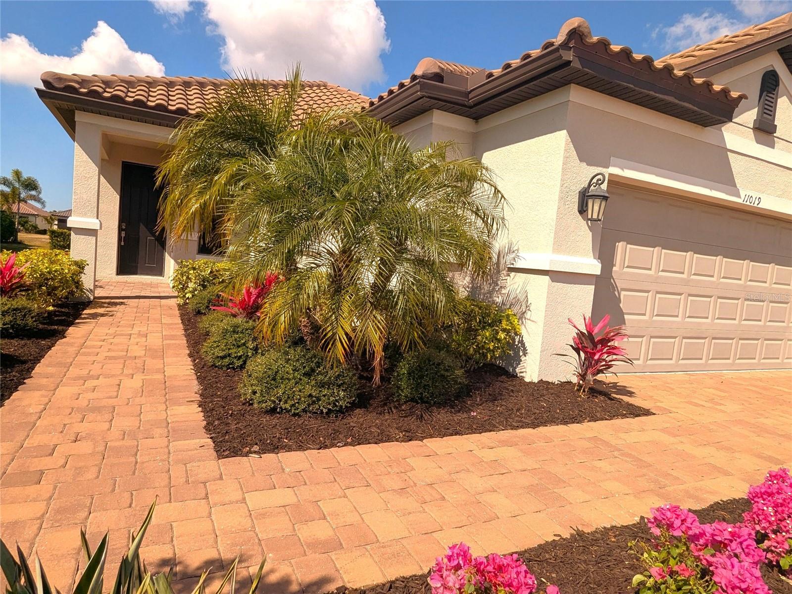 ARTISAN LAKES ESPLANADE PH V SUBPH B & C - Residential