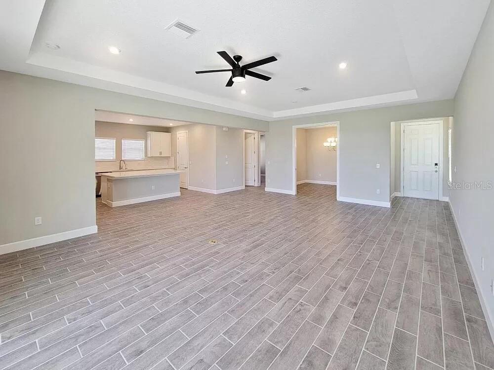 ARTISAN LAKES ESPLANADE PH V SUBPH B & C - Residential