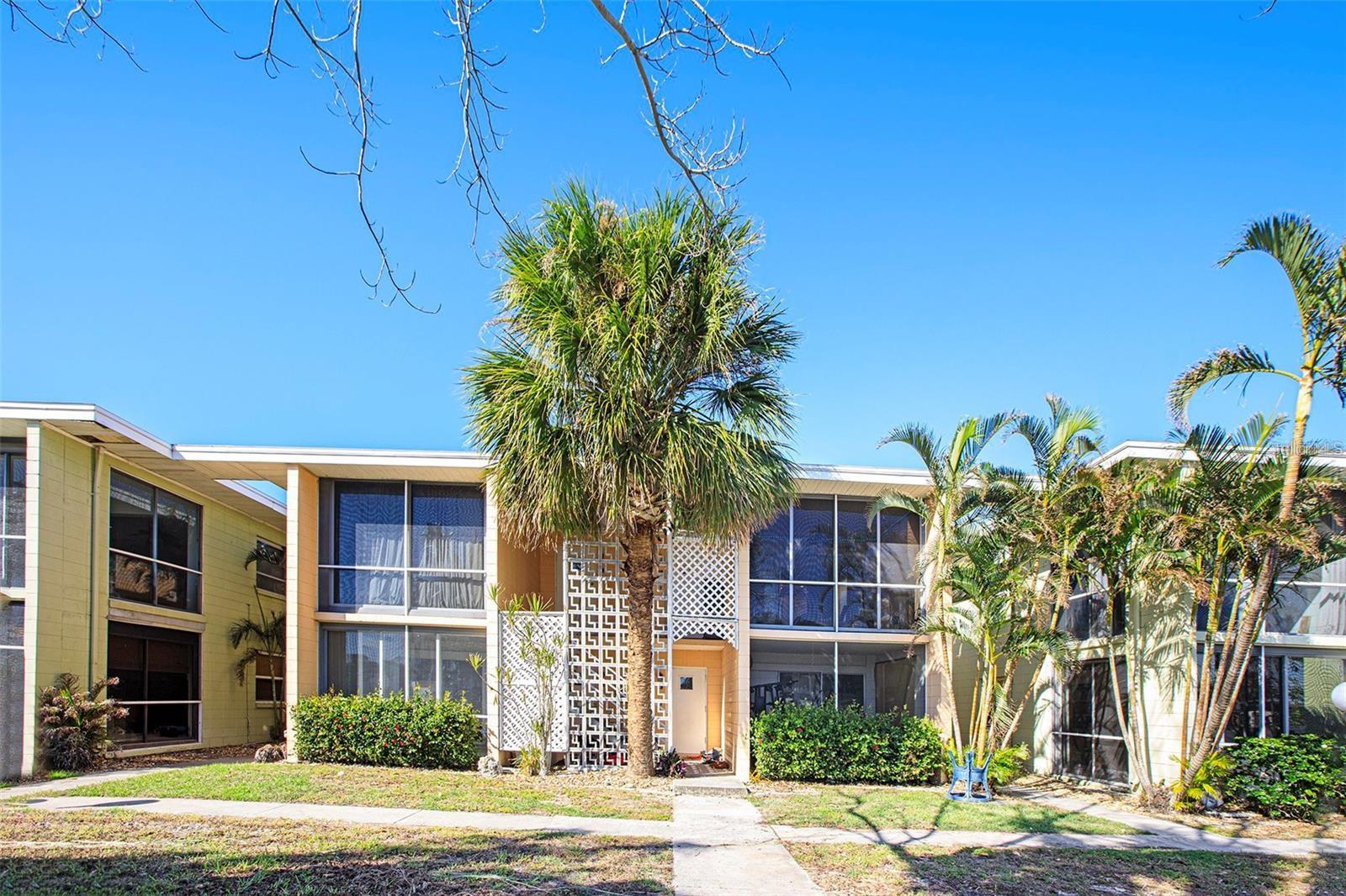 FLAMINGO BY THE BAY - Residential