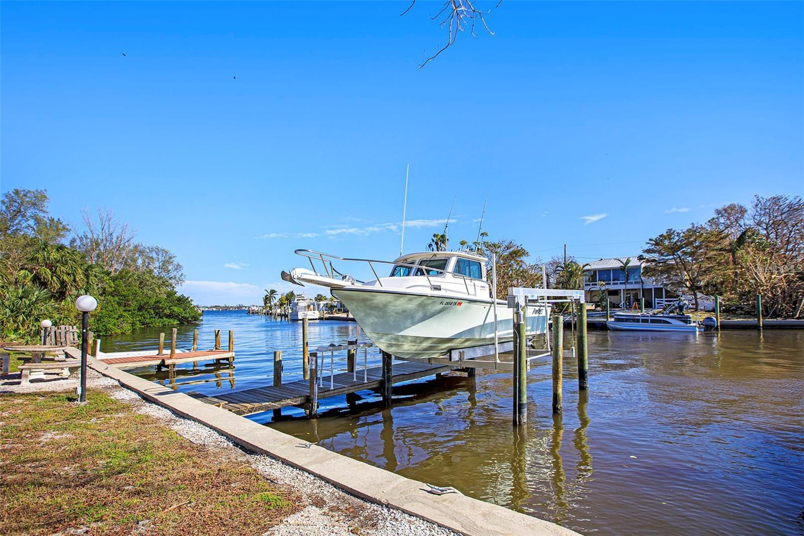 FLAMINGO BY THE BAY - Residential