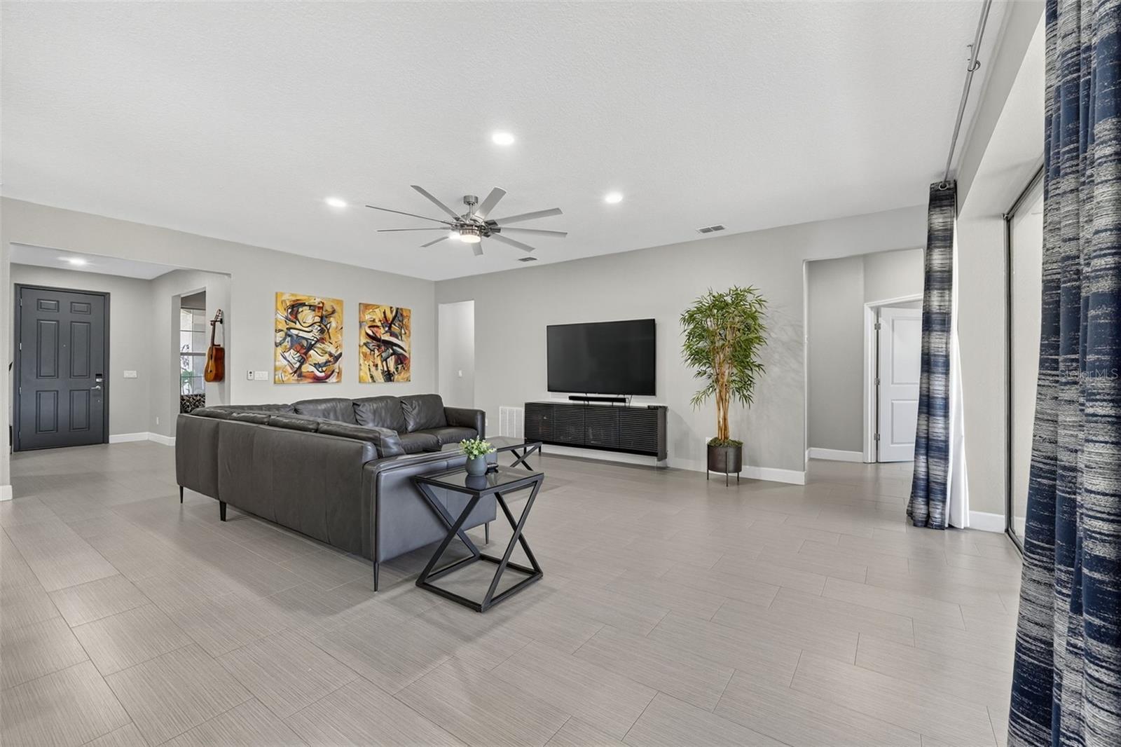 SPLIT OAK ESTATES - Residential