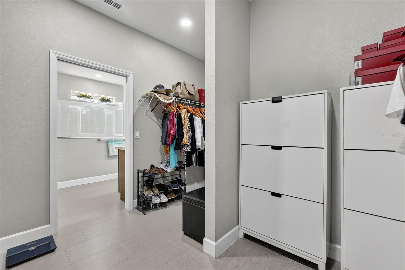 SPLIT OAK ESTATES - Residential