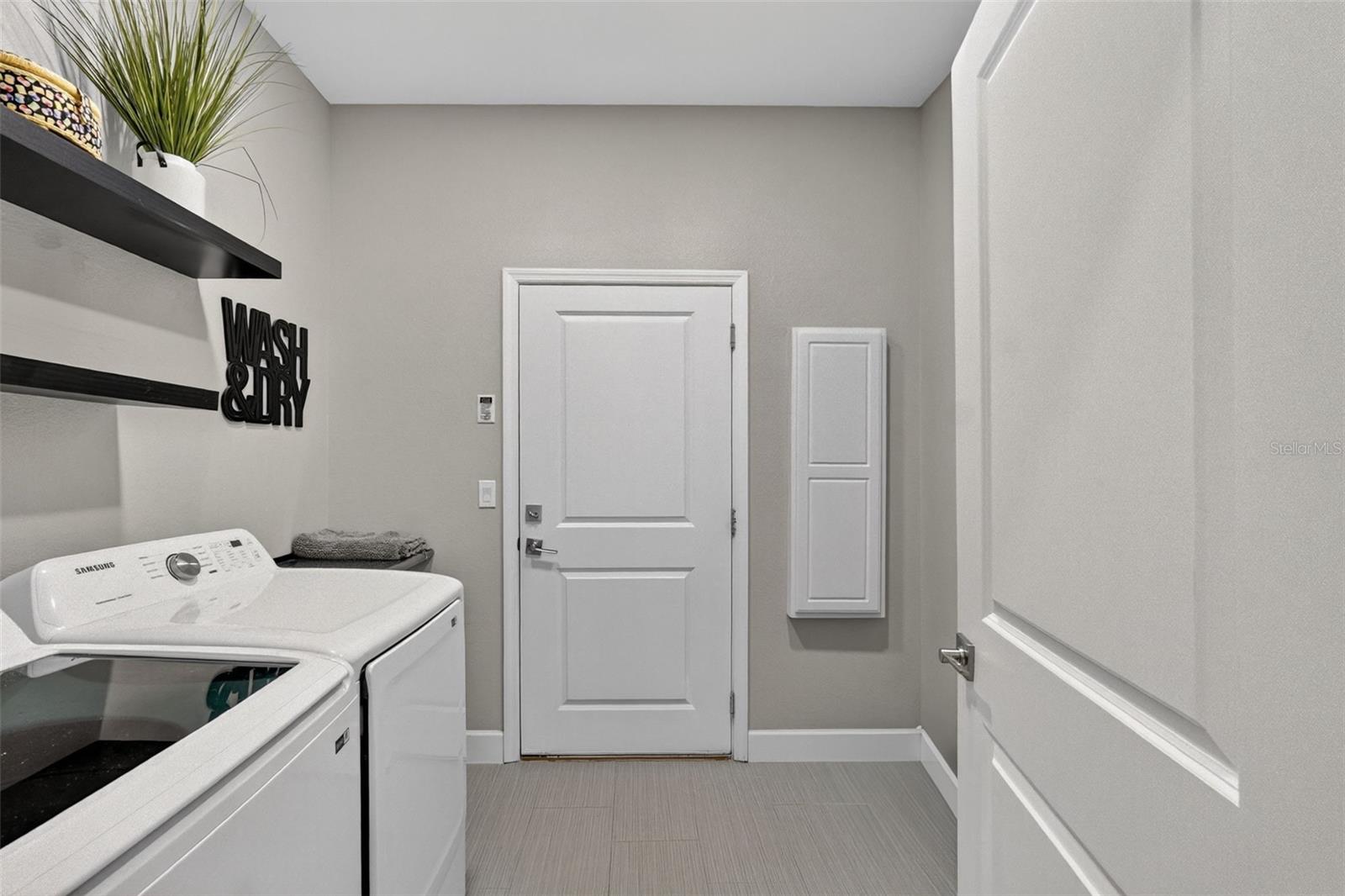 SPLIT OAK ESTATES - Residential