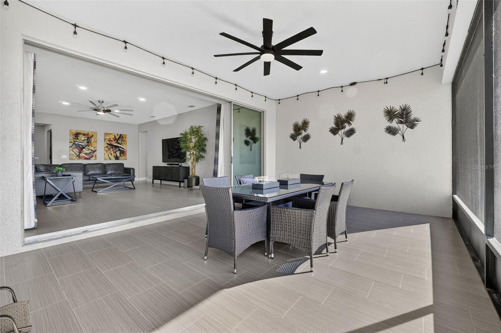 SPLIT OAK ESTATES - Residential