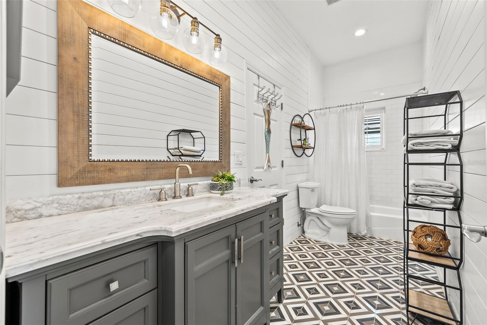 SHORE ACRES EDGEWATER SEC BLKS 13 14 & 15 - Residential