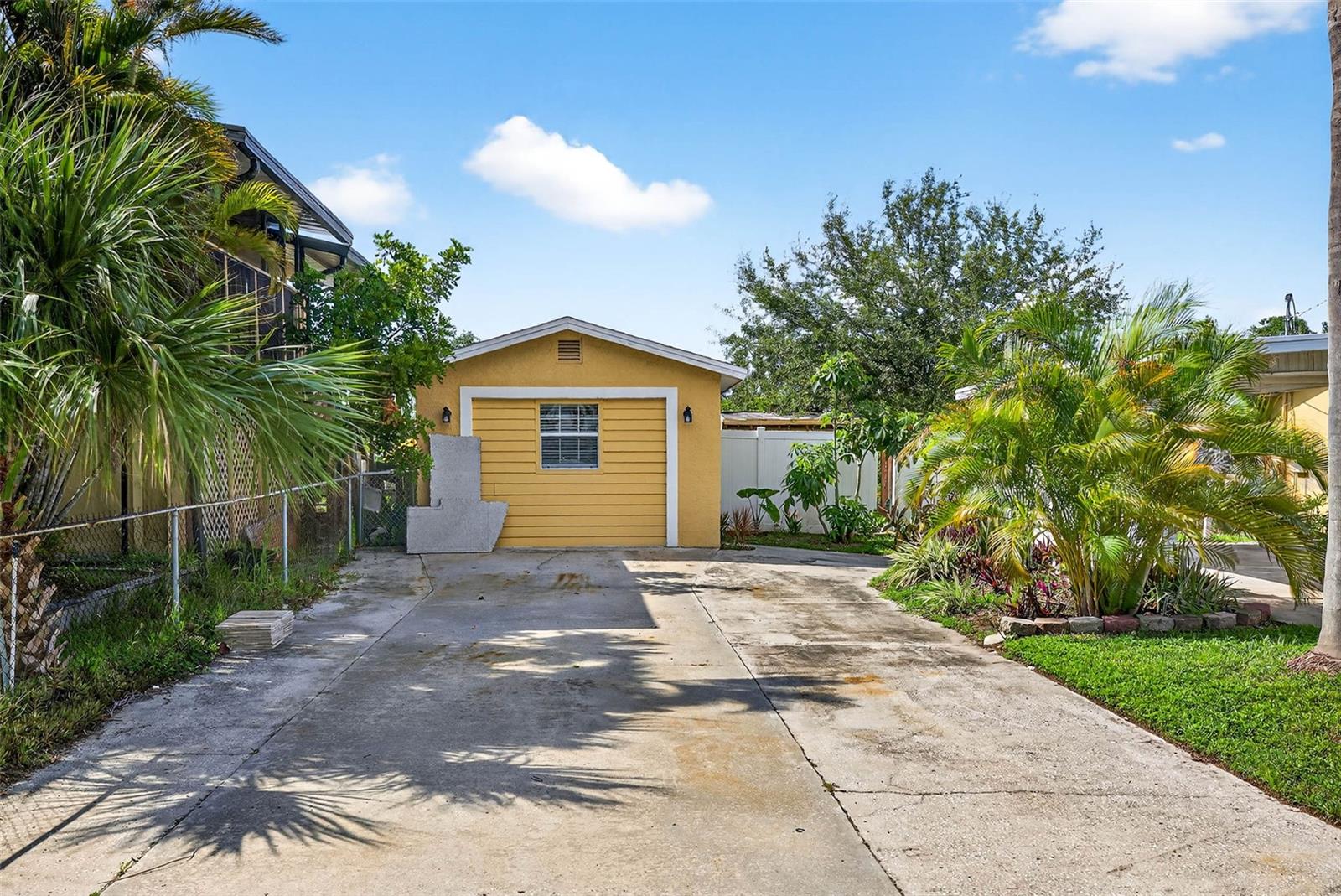 COLLURA SUB 1ST ADD - Residential