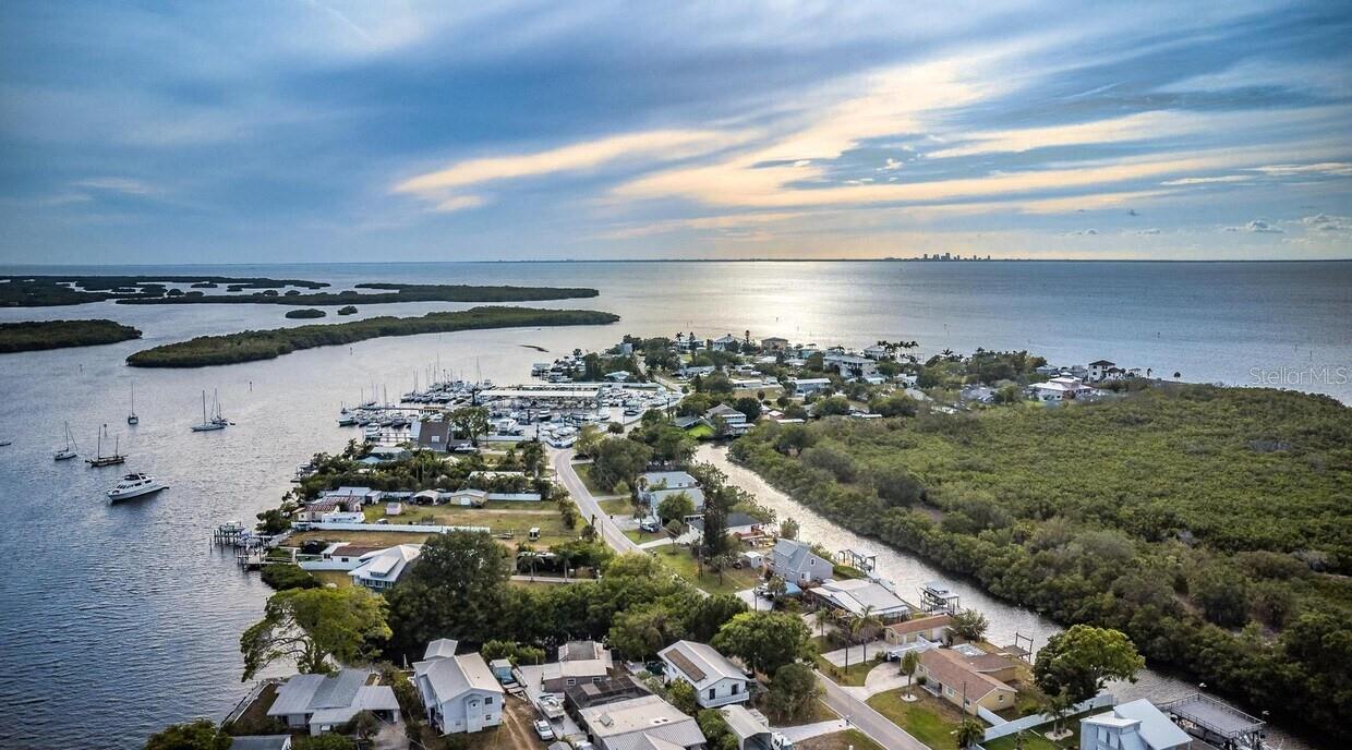 3225 W SHELL POINT ROAD