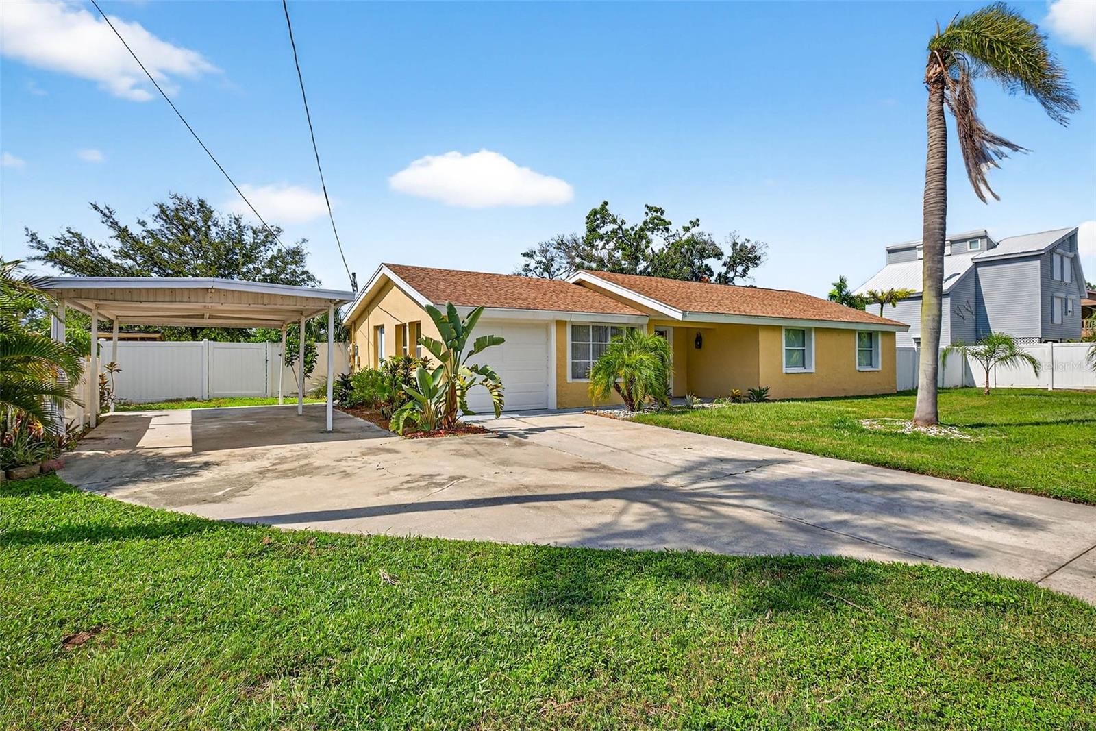 3225 W SHELL POINT ROAD